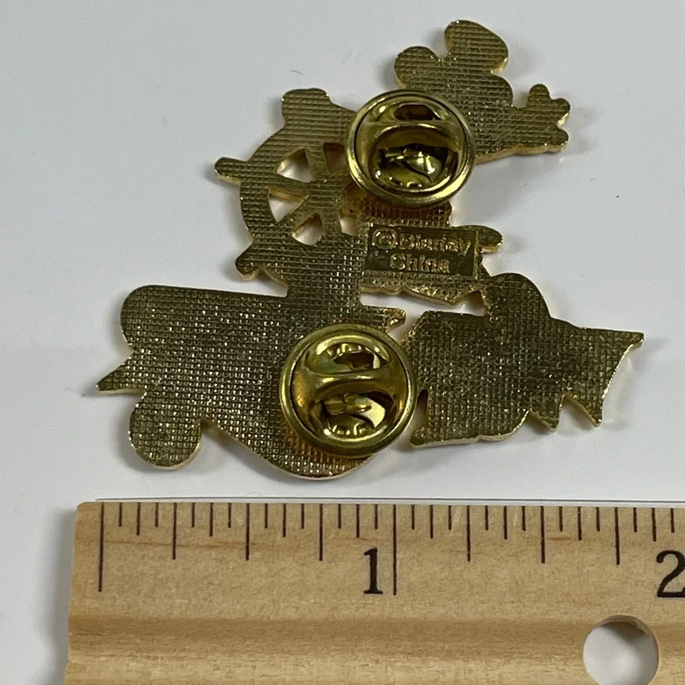 Limited Edition 5000 Disney Magic Cruise Wonder Pin Steamboat Mickey Vintage